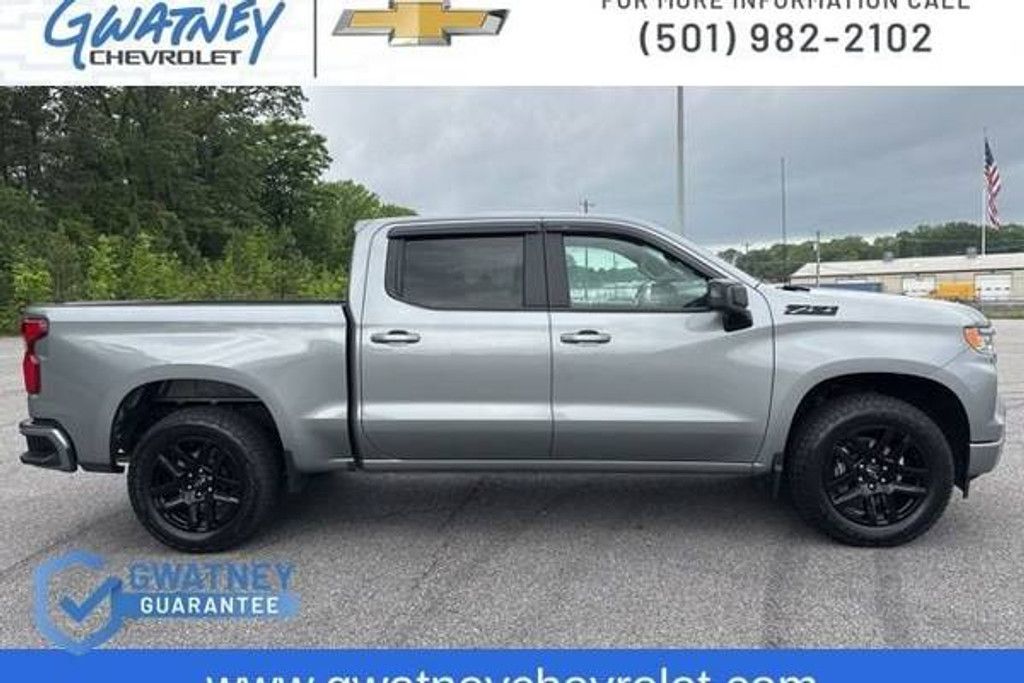 2024 CHEVROLET Silverado - photo 4