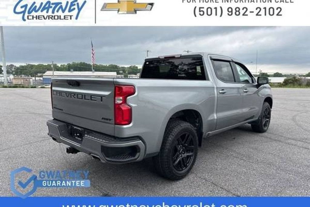 2024 CHEVROLET Silverado - photo 5