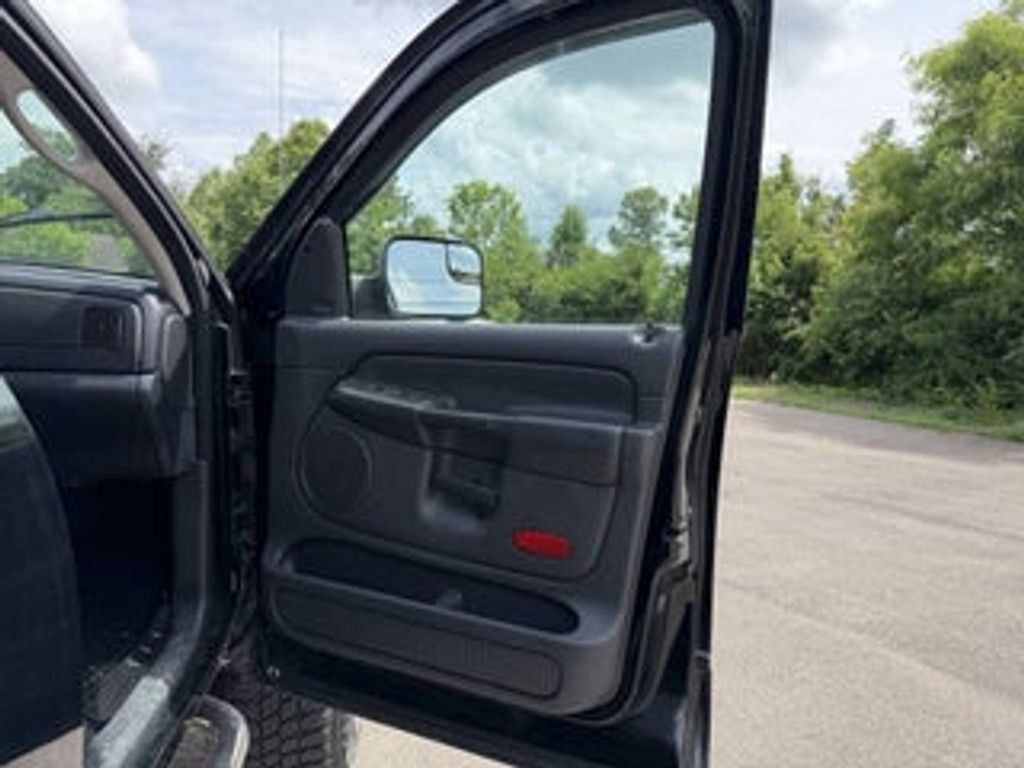 2005 DODGE Ram - photo 30
