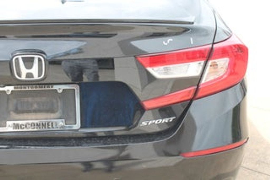 2018 HONDA Accord - photo 4