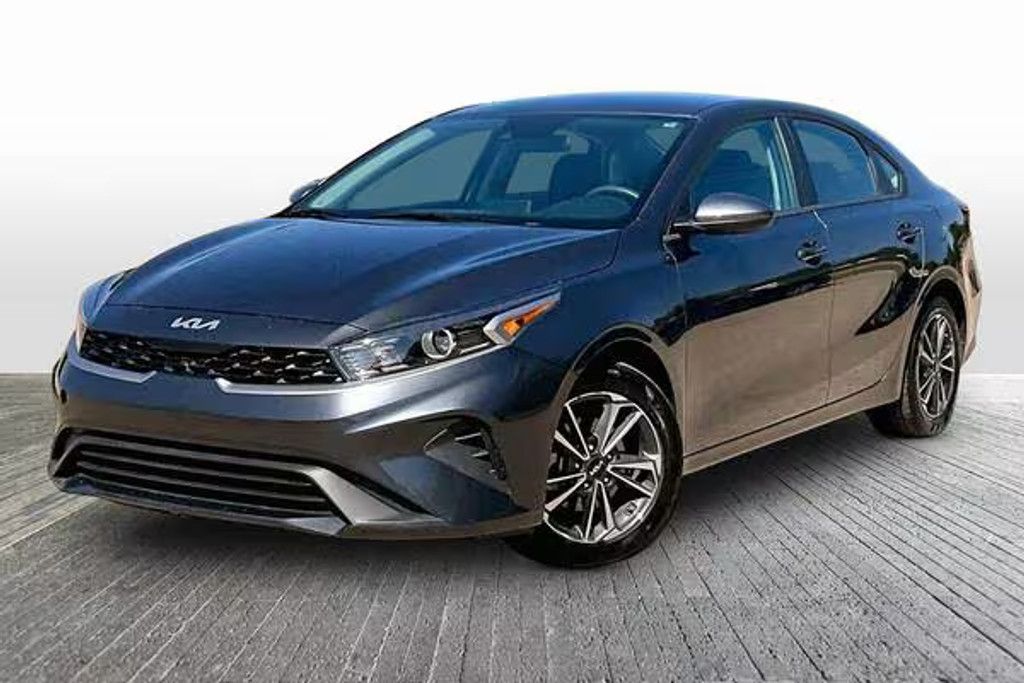 2024 KIA Forte - main photo