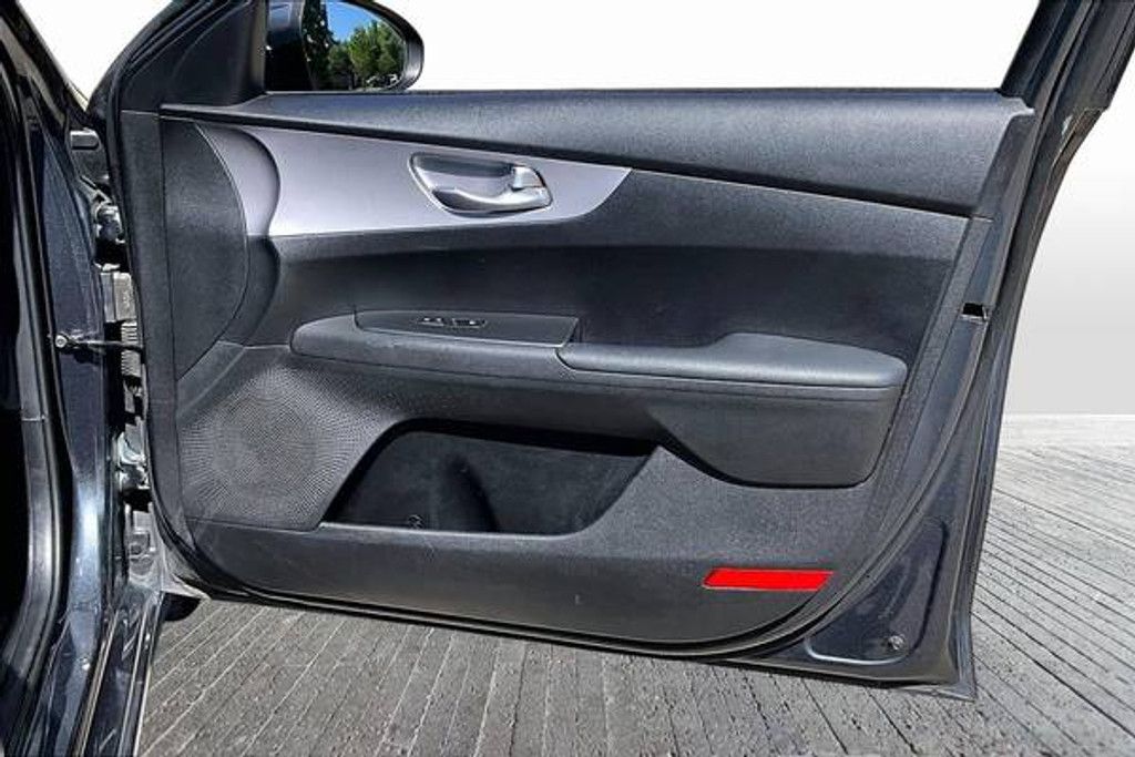 2024 KIA Forte - photo 19