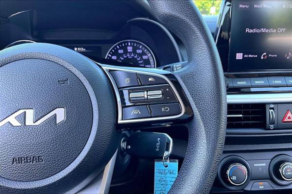 2024 KIA Forte - photo 21