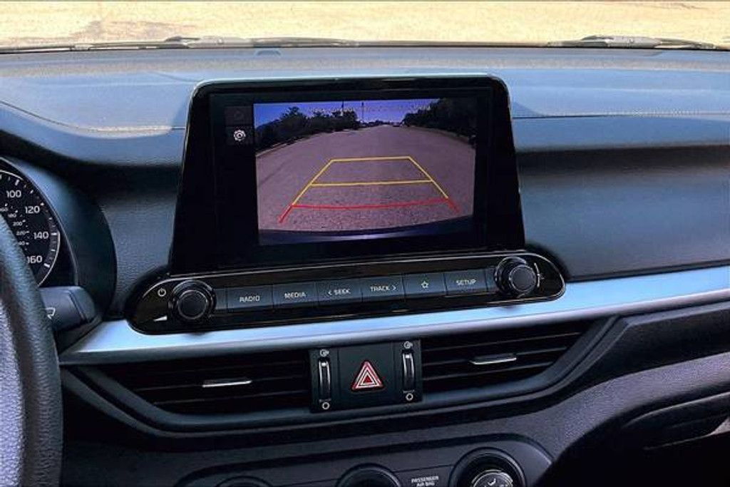 2024 KIA Forte - photo 23