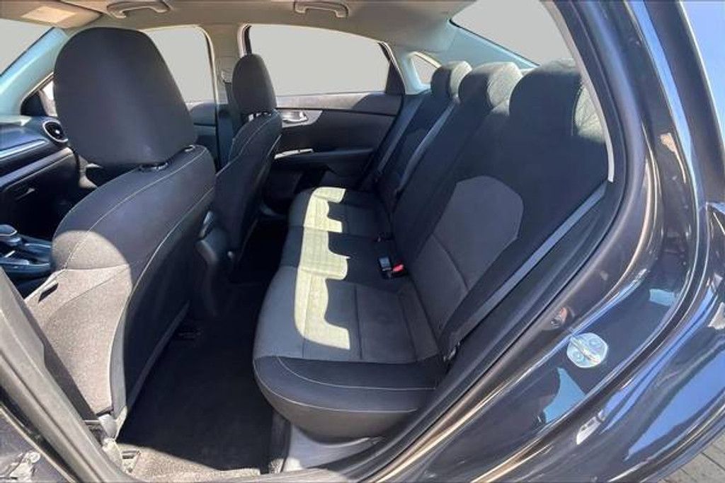 2024 KIA Forte - photo 26