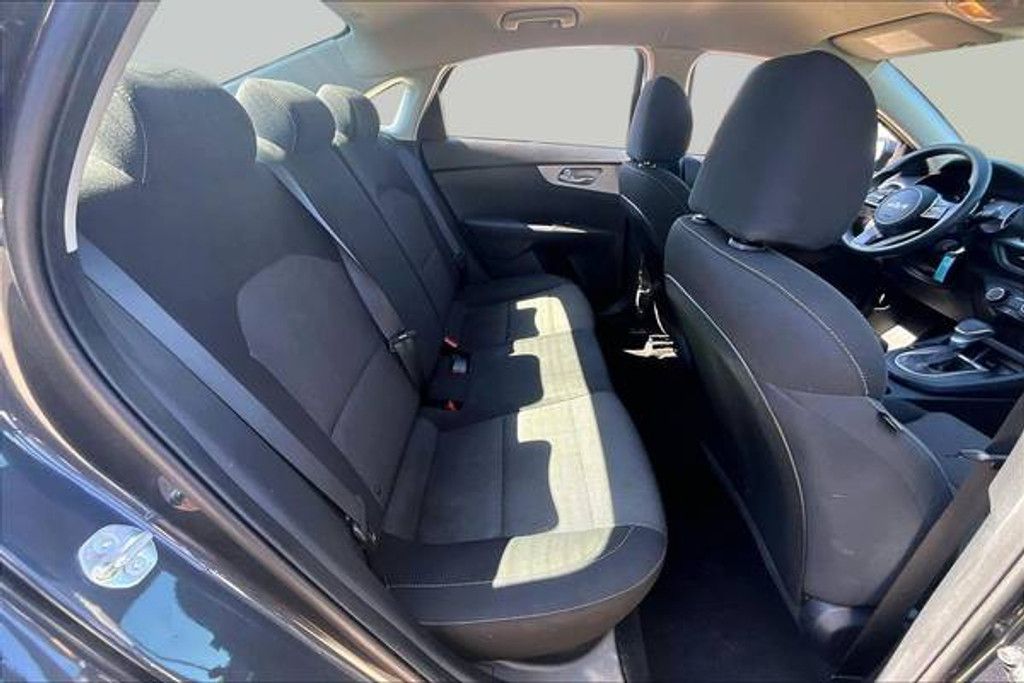 2024 KIA Forte - photo 27