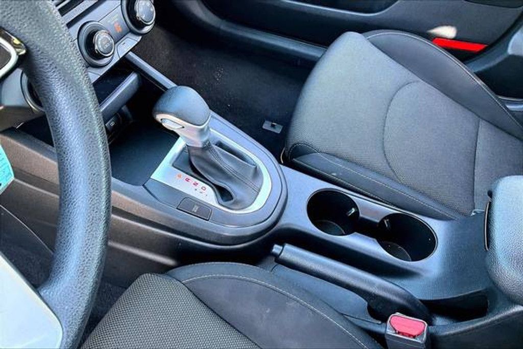 2024 KIA Forte - photo 14