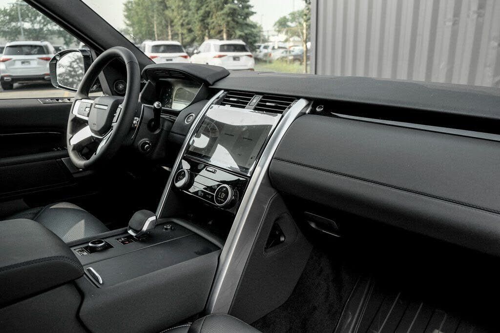 2025 LAND ROVER Discovery - photo 22