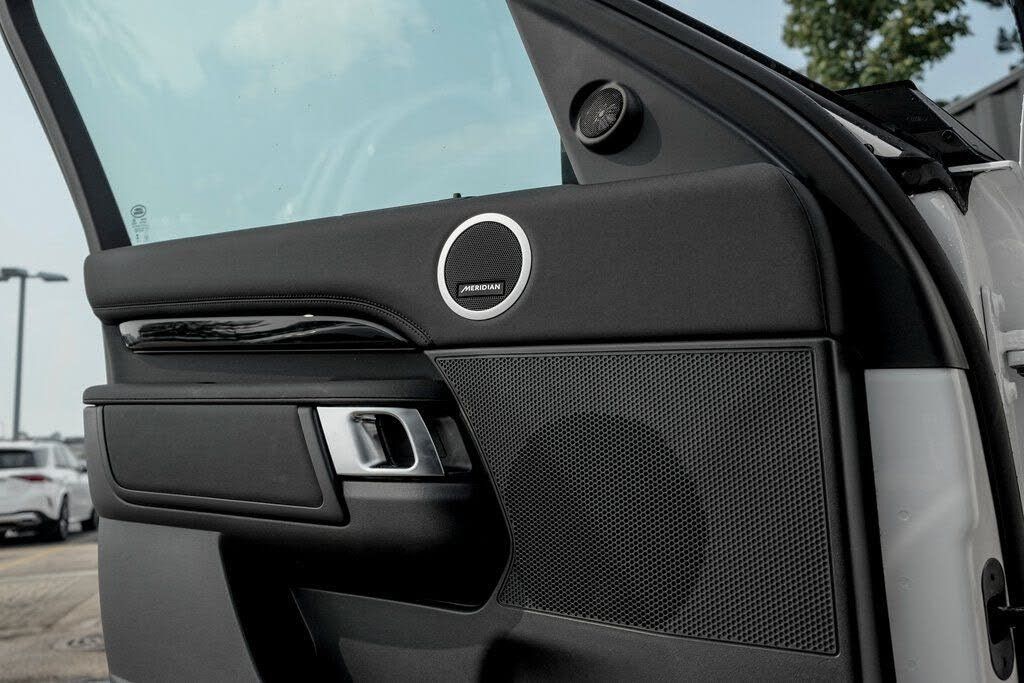 2025 LAND ROVER Discovery - photo 10