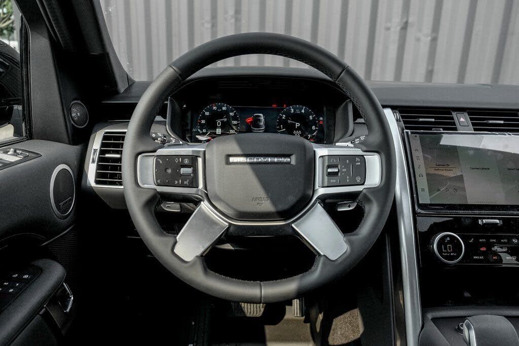 2025 LAND ROVER Discovery - photo 18