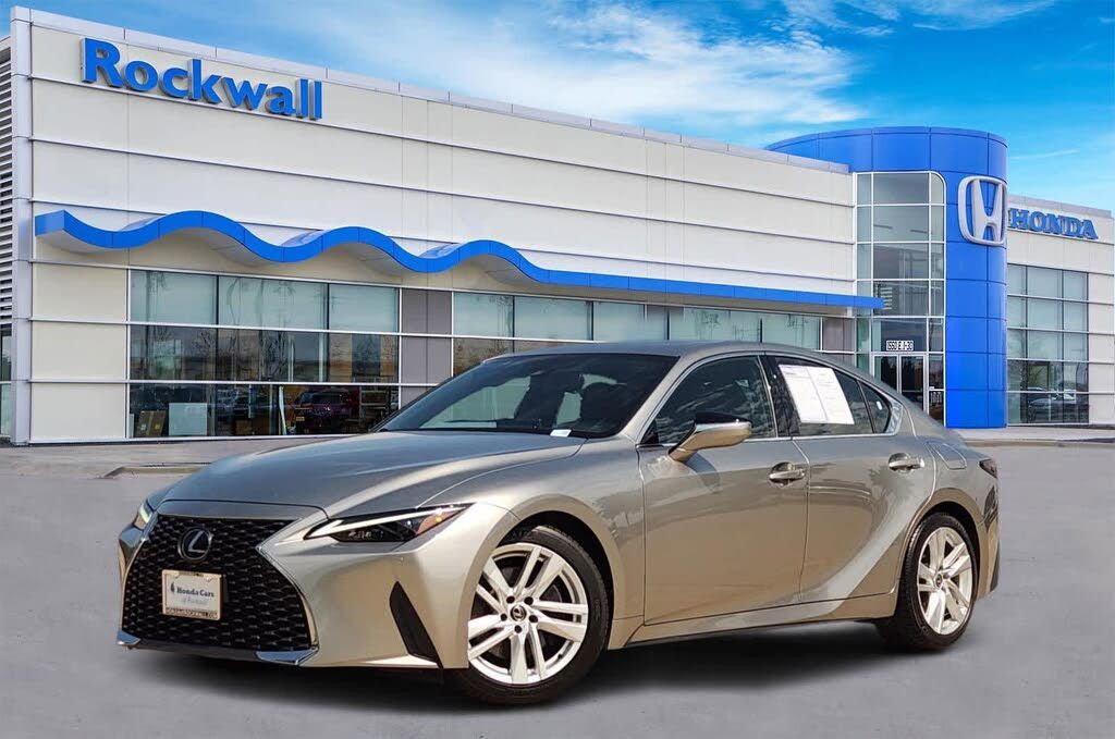 2023 Lexus IS 300 Comfort