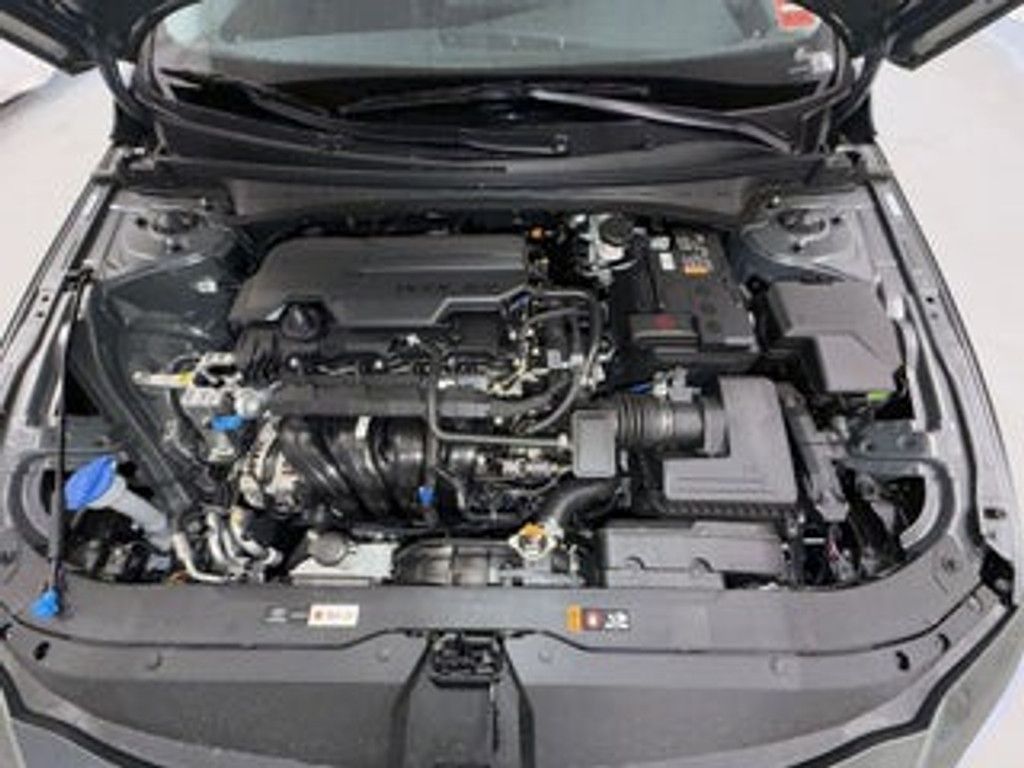 2026 HYUNDAI Elantra - photo 19