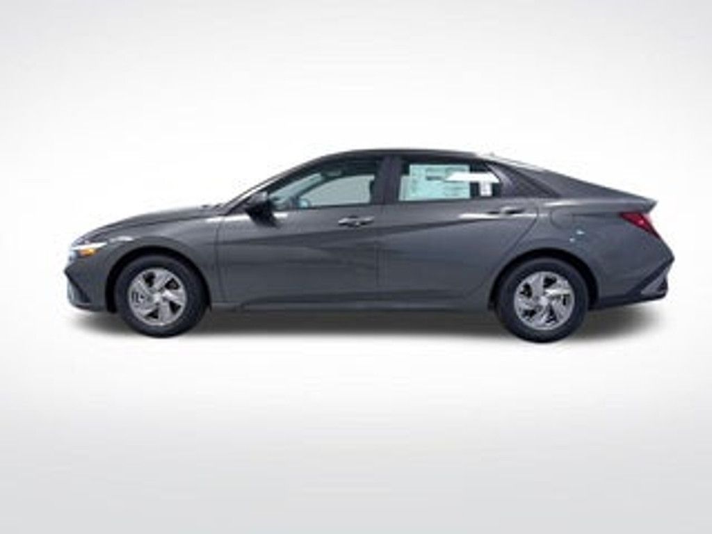 2026 HYUNDAI Elantra - photo 10