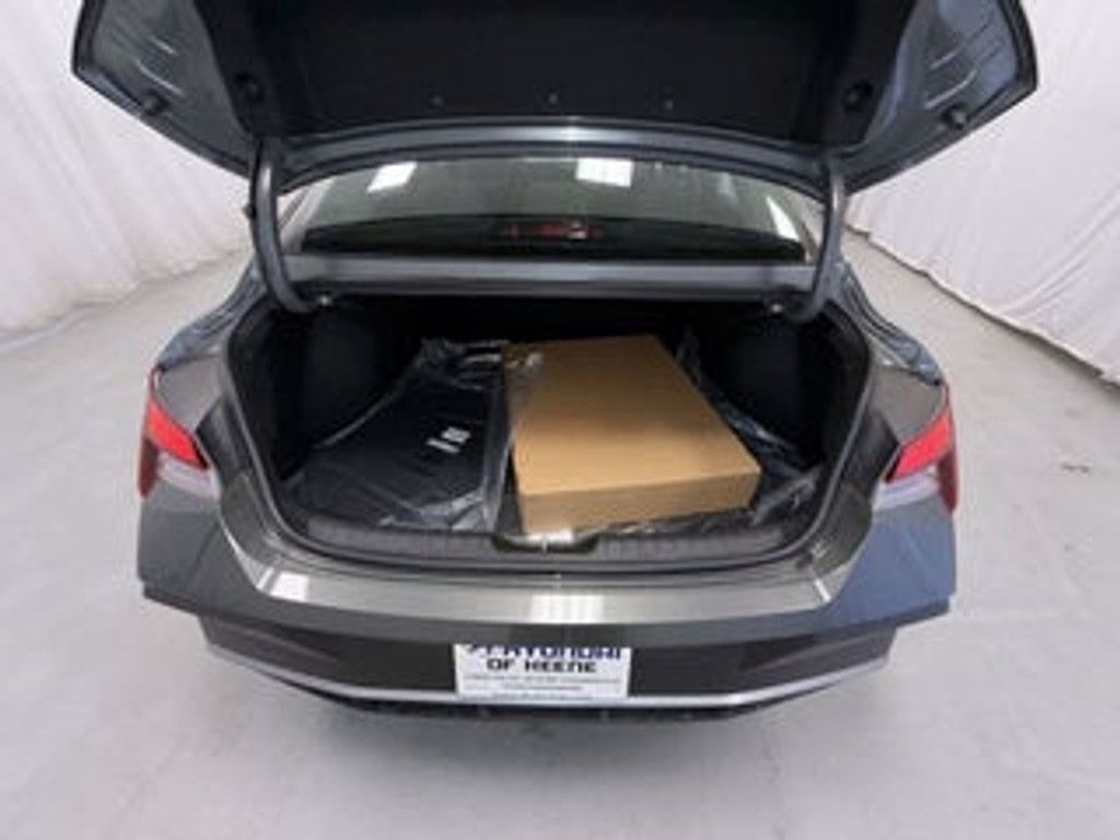 2026 HYUNDAI Elantra - photo 16