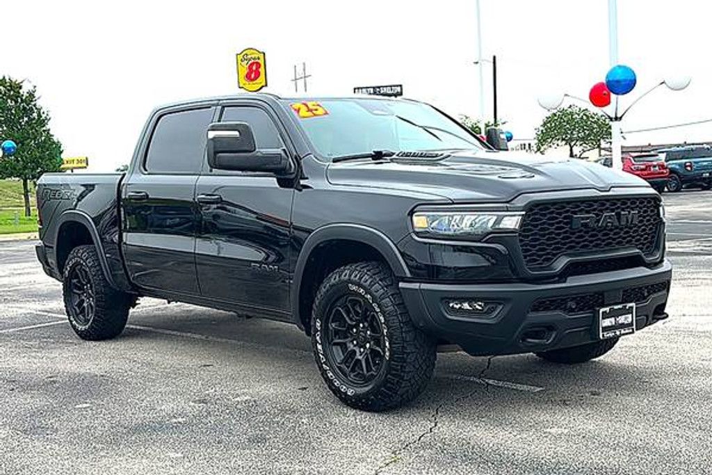 2025 RAM 1500 - photo 10
