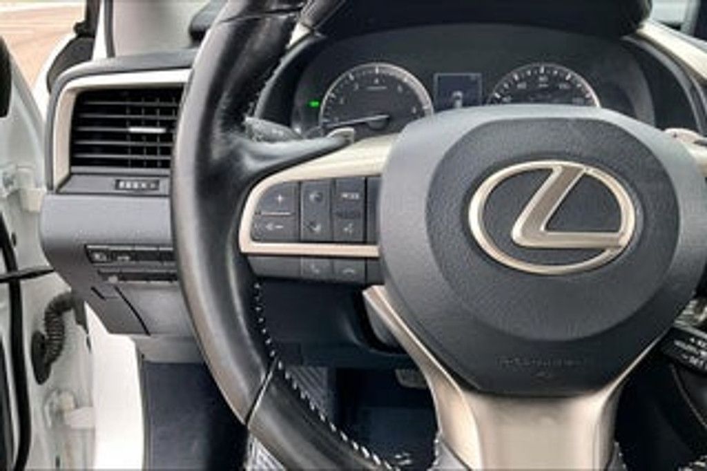2021 LEXUS RX - photo 23