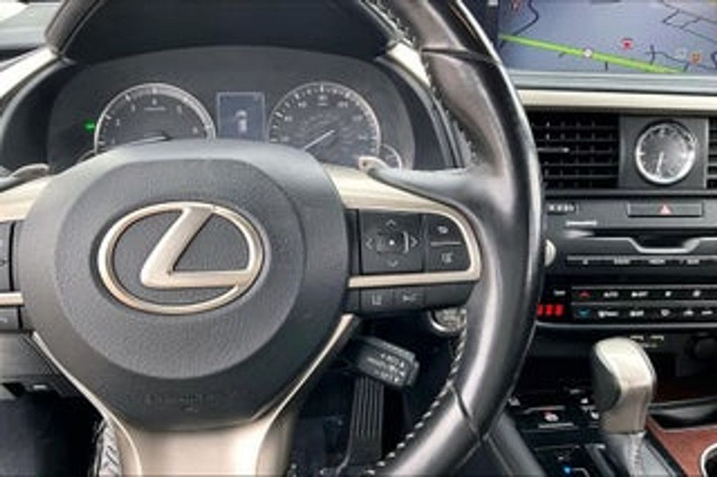 2021 LEXUS RX - photo 24