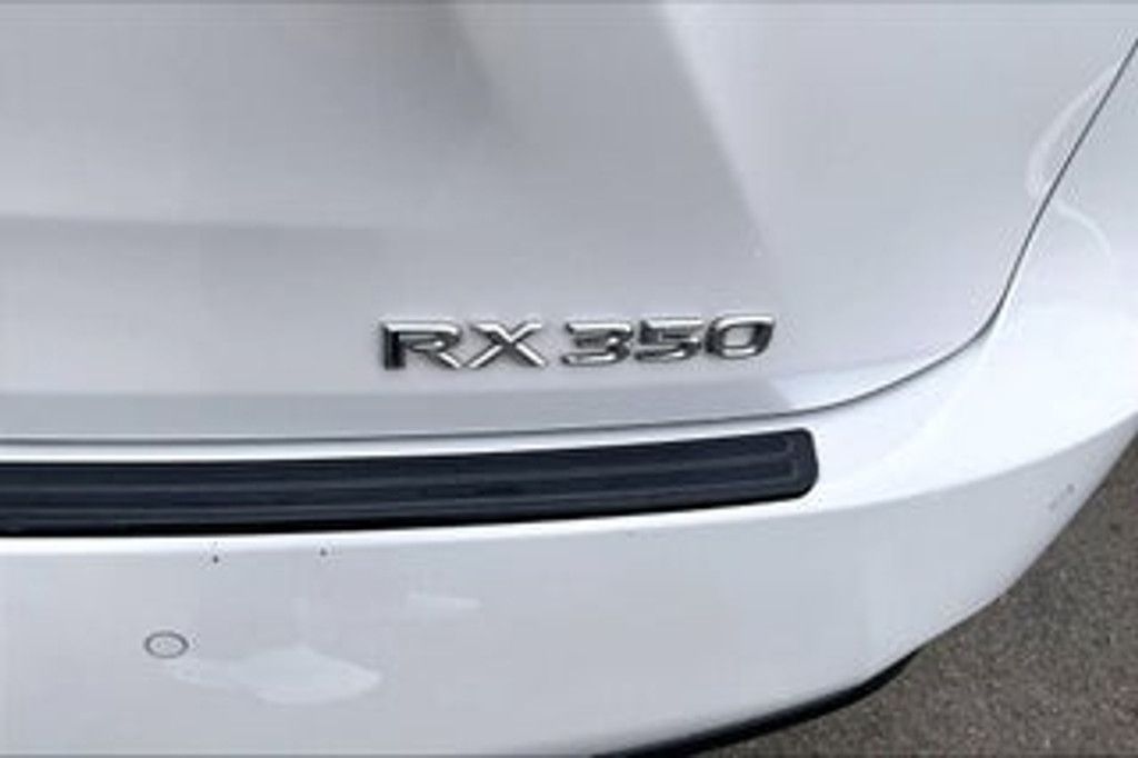 2021 LEXUS RX - photo 30
