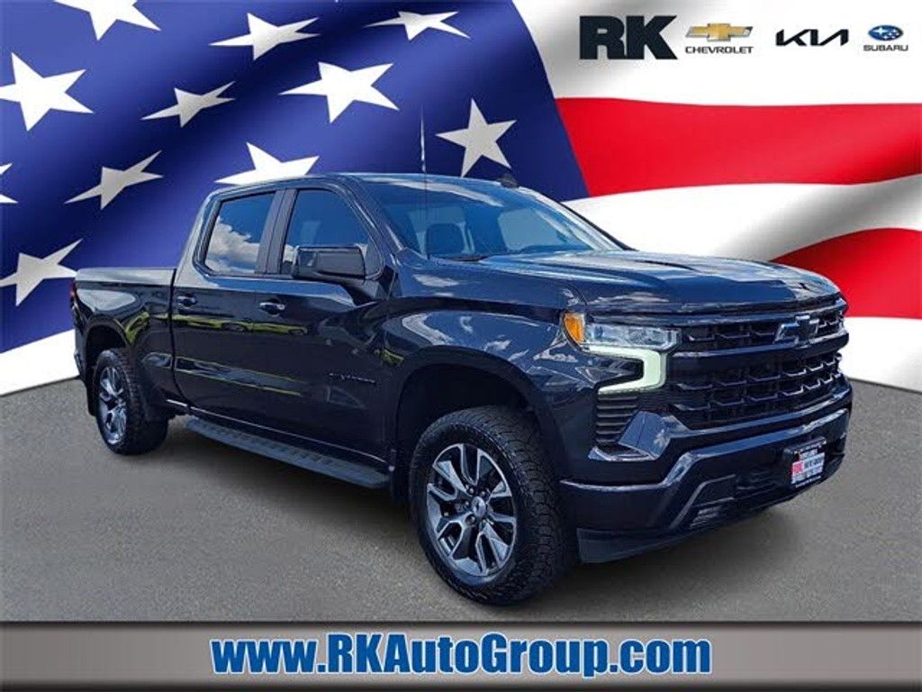 2022 Chevrolet Silverado RST