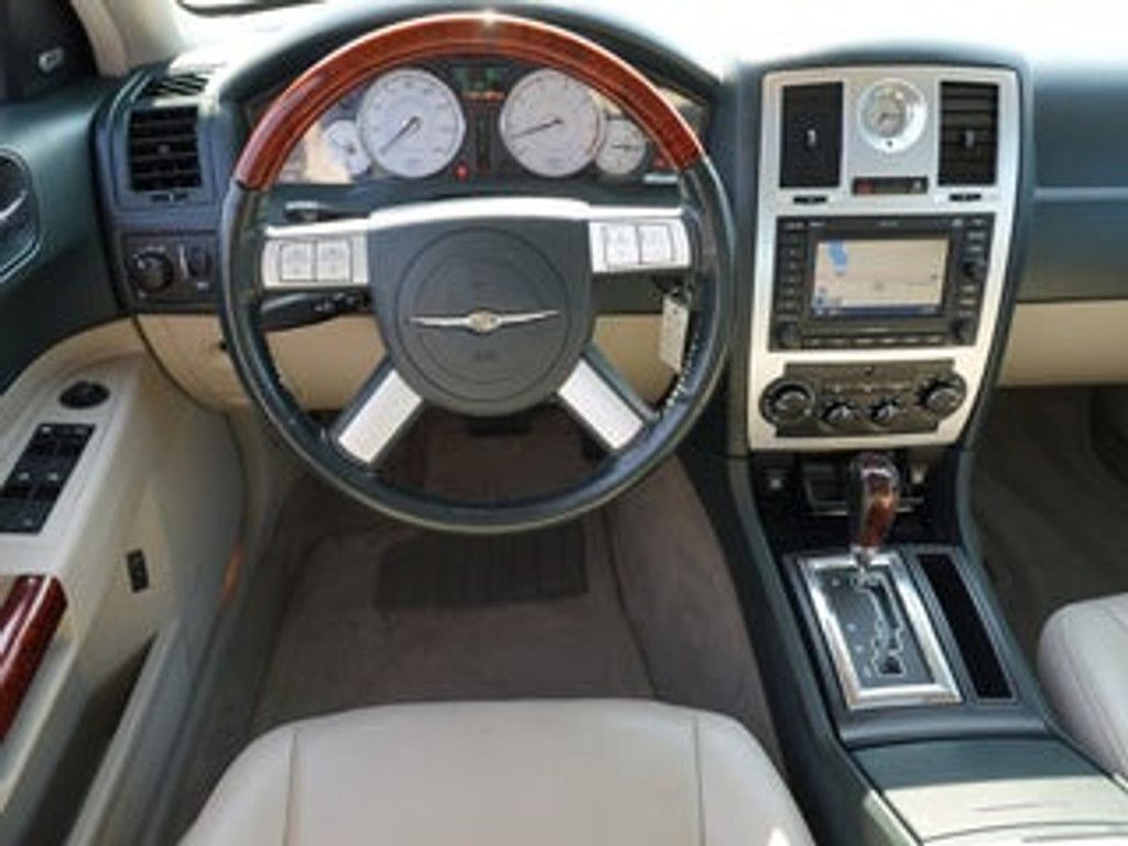 2006 CHRYSLER 300C - photo 20