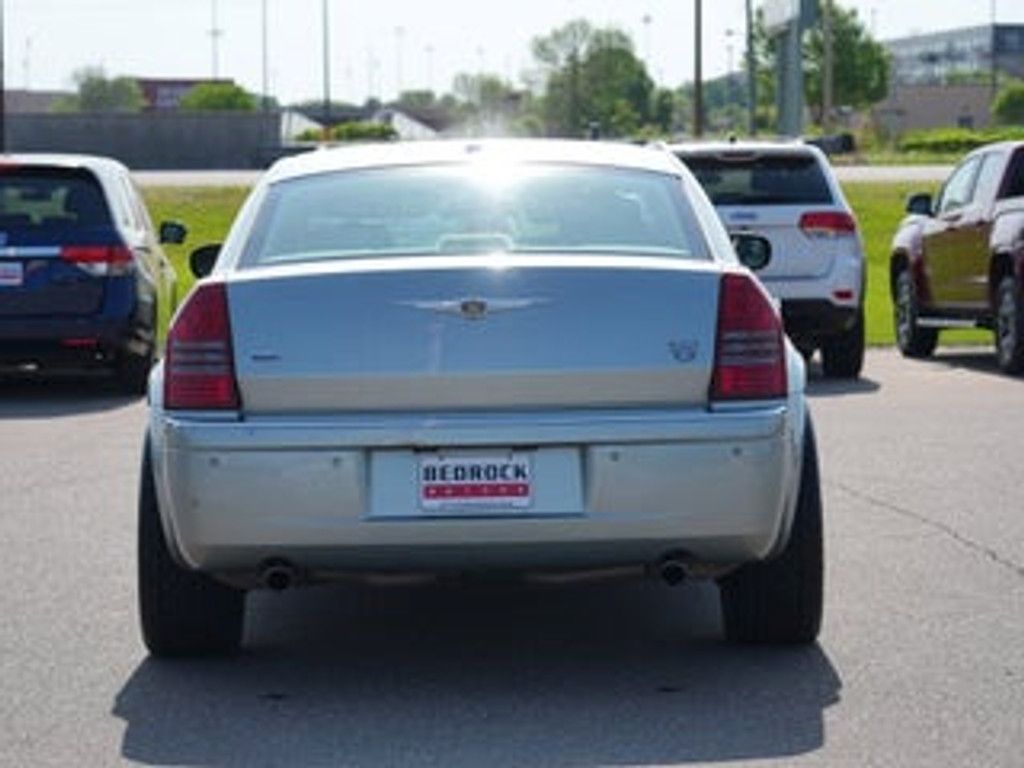 2006 CHRYSLER 300C - photo 4