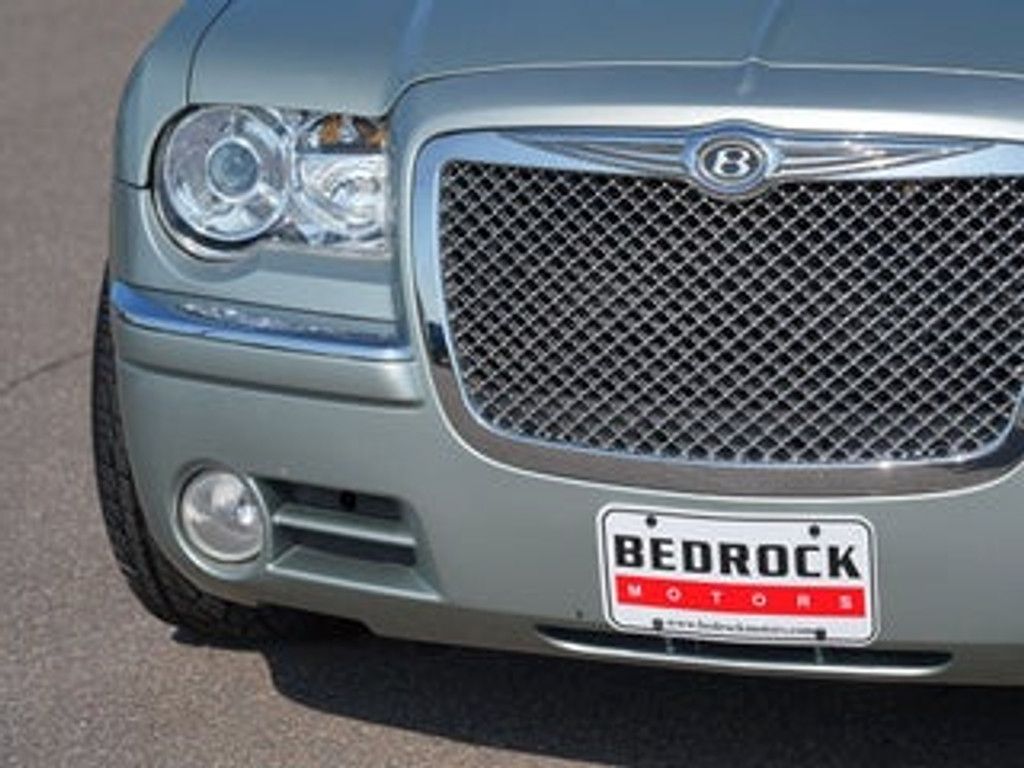 2006 CHRYSLER 300C - photo 9