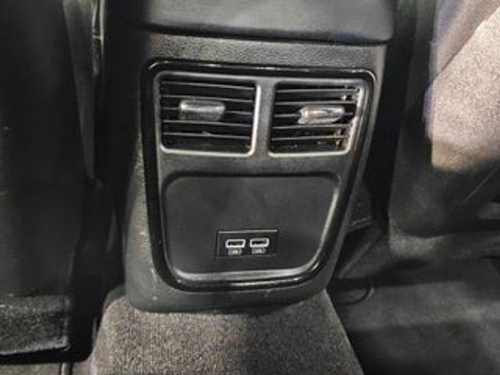 2021 DODGE Charger - photo 28