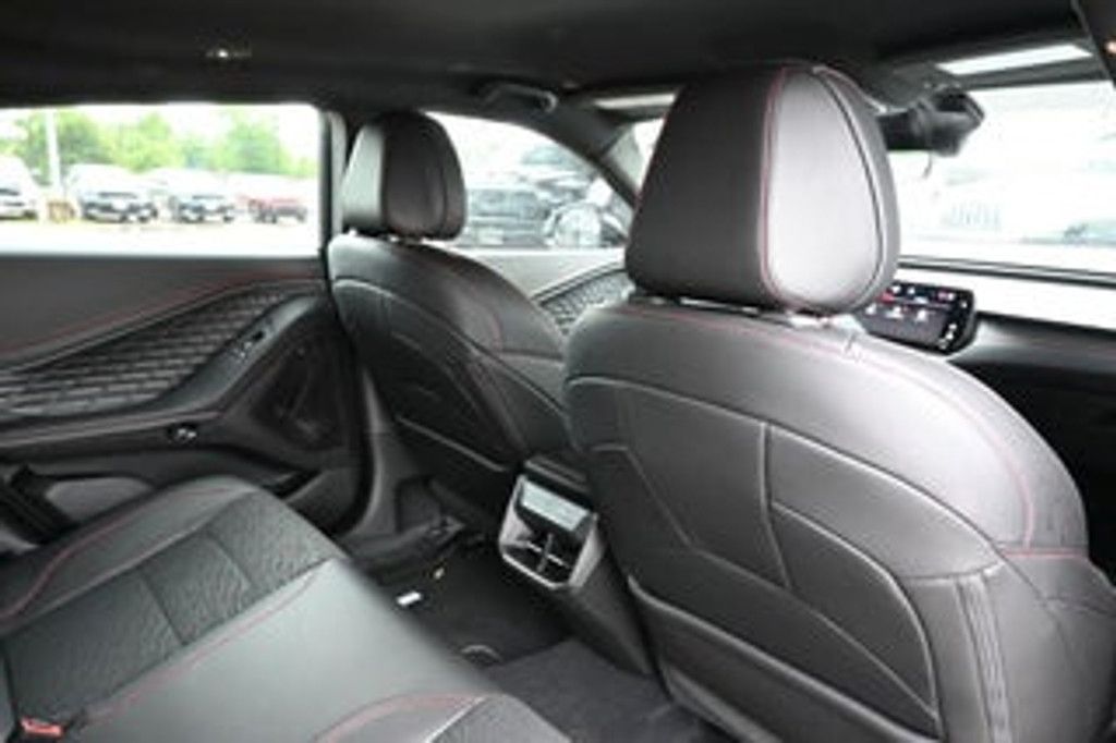 2026 DODGE Charger - photo 22