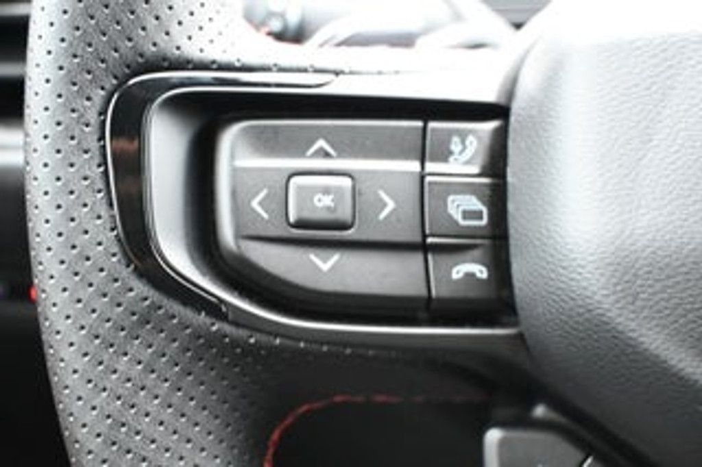 2026 DODGE Charger - photo 9