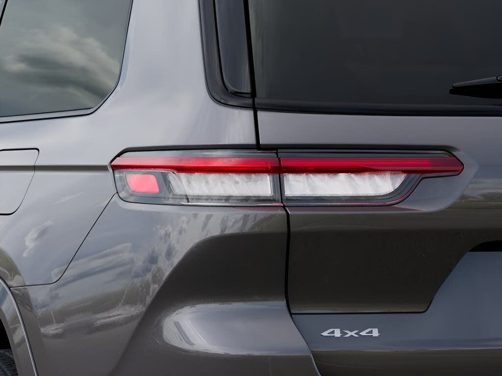 2026 JEEP Grand Cherokee L - photo 9