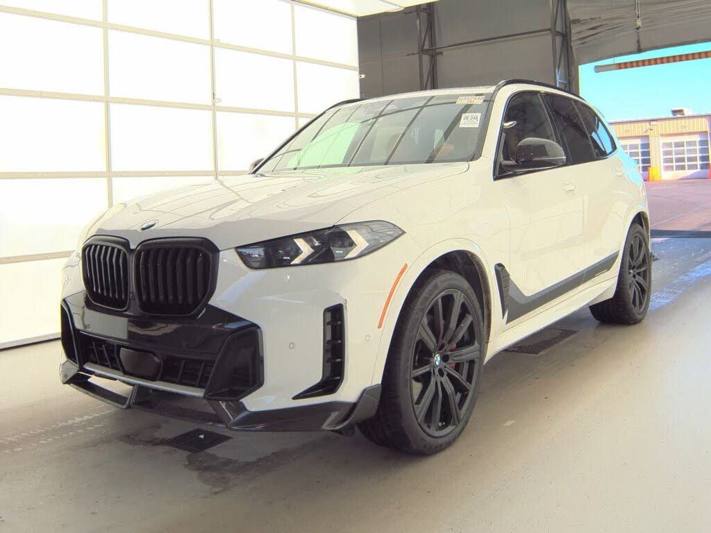 2025 BMW X5 xDrive40i for sale at Deluxe Auto Sales of Linden