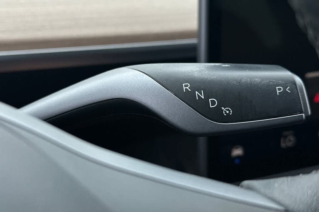 2023 TESLA Model Y - photo 24
