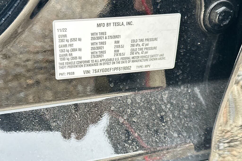 2023 TESLA Model Y - photo 29