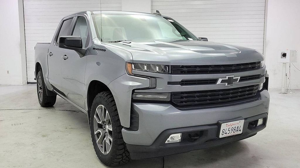 2021 Chevrolet Silverado RST