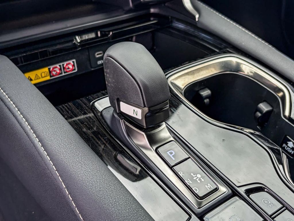 2026 LEXUS RX - photo 21