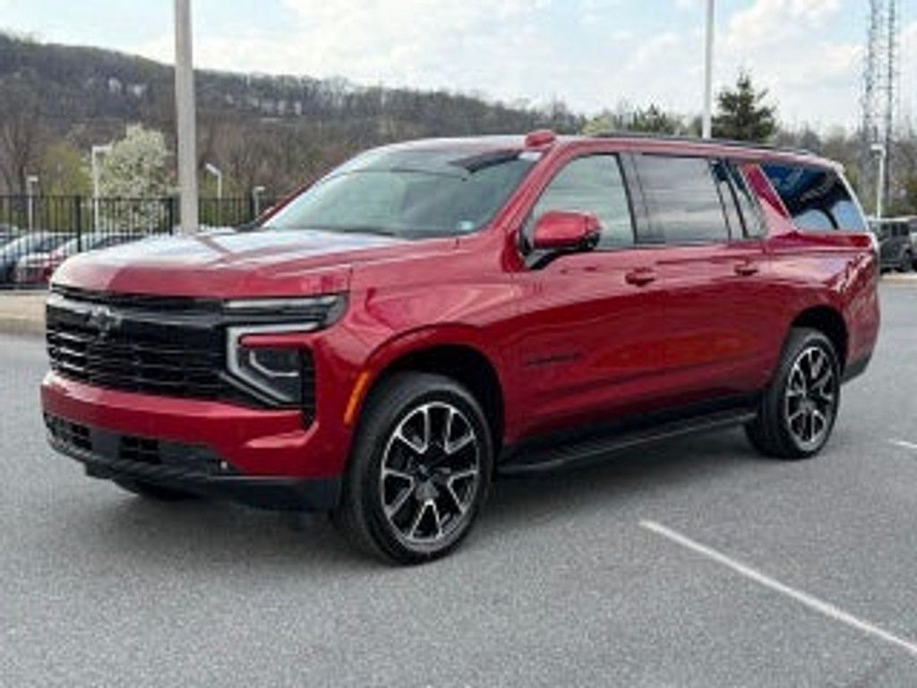 2026 CHEVROLET Suburban - photo 11