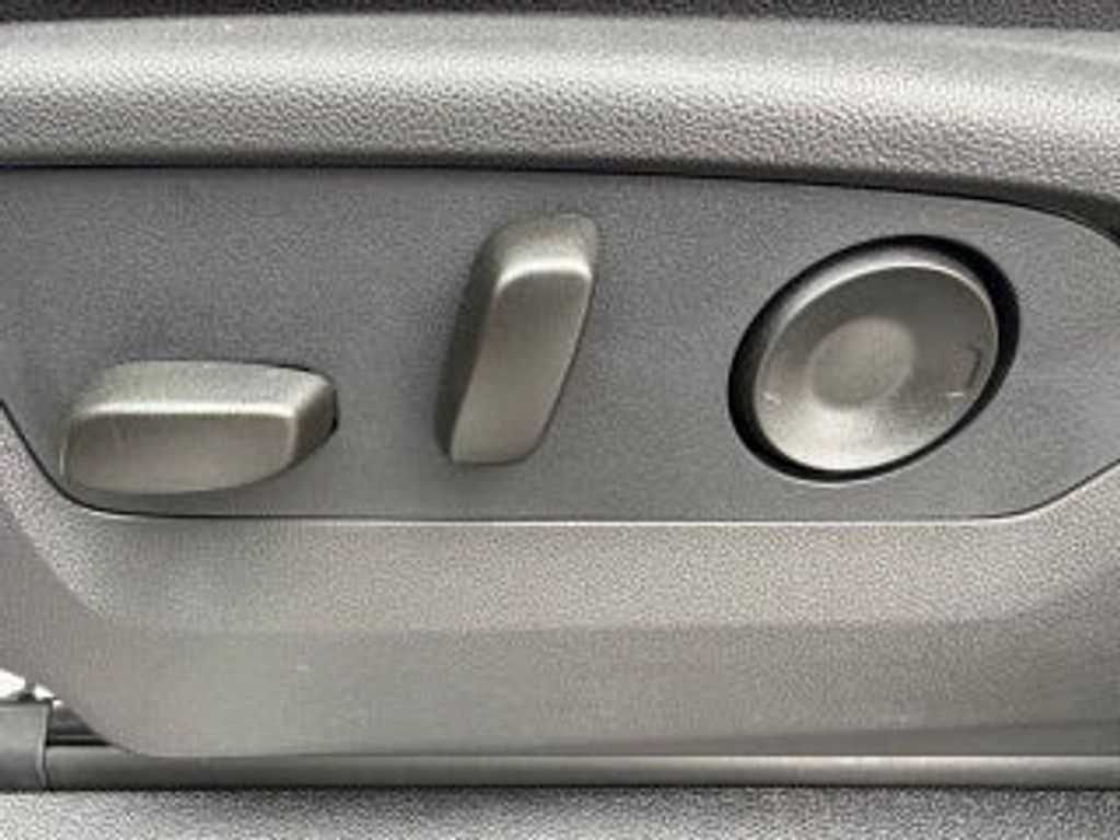 2026 CHEVROLET Suburban - photo 31