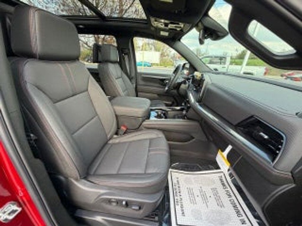 2026 CHEVROLET Suburban - photo 41
