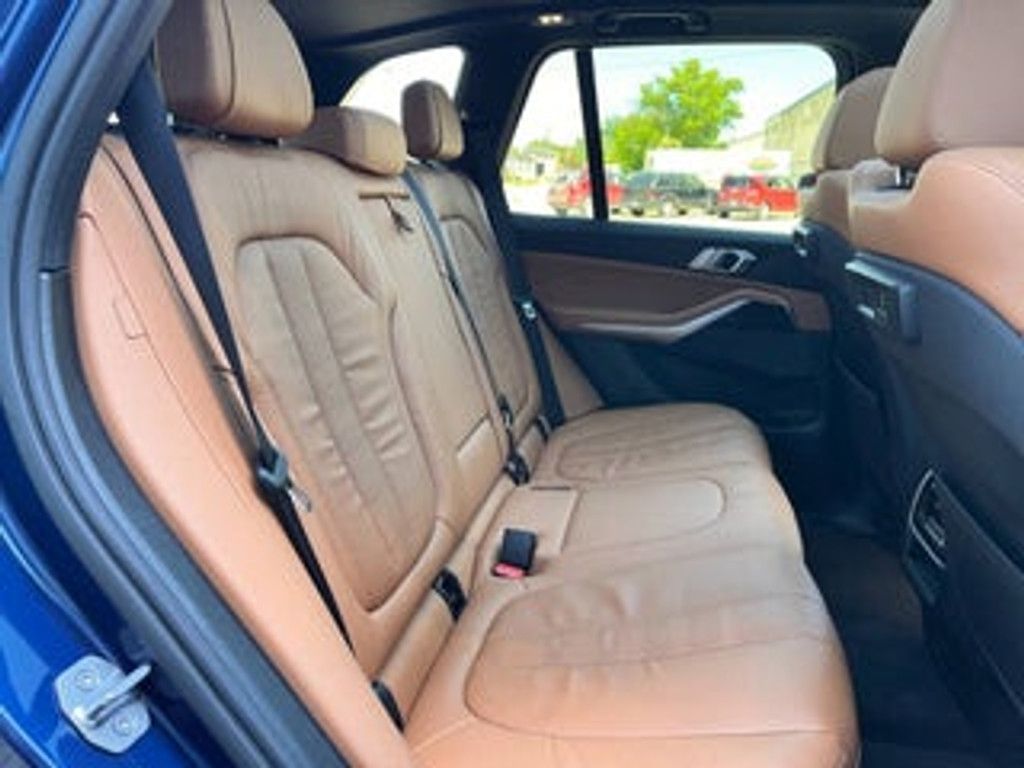 2021 BMW X5 - photo 24