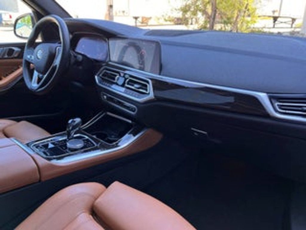 2021 BMW X5 - photo 25