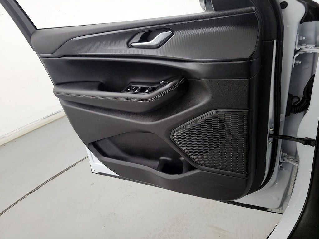2025 JEEP Grand Cherokee L - photo 12