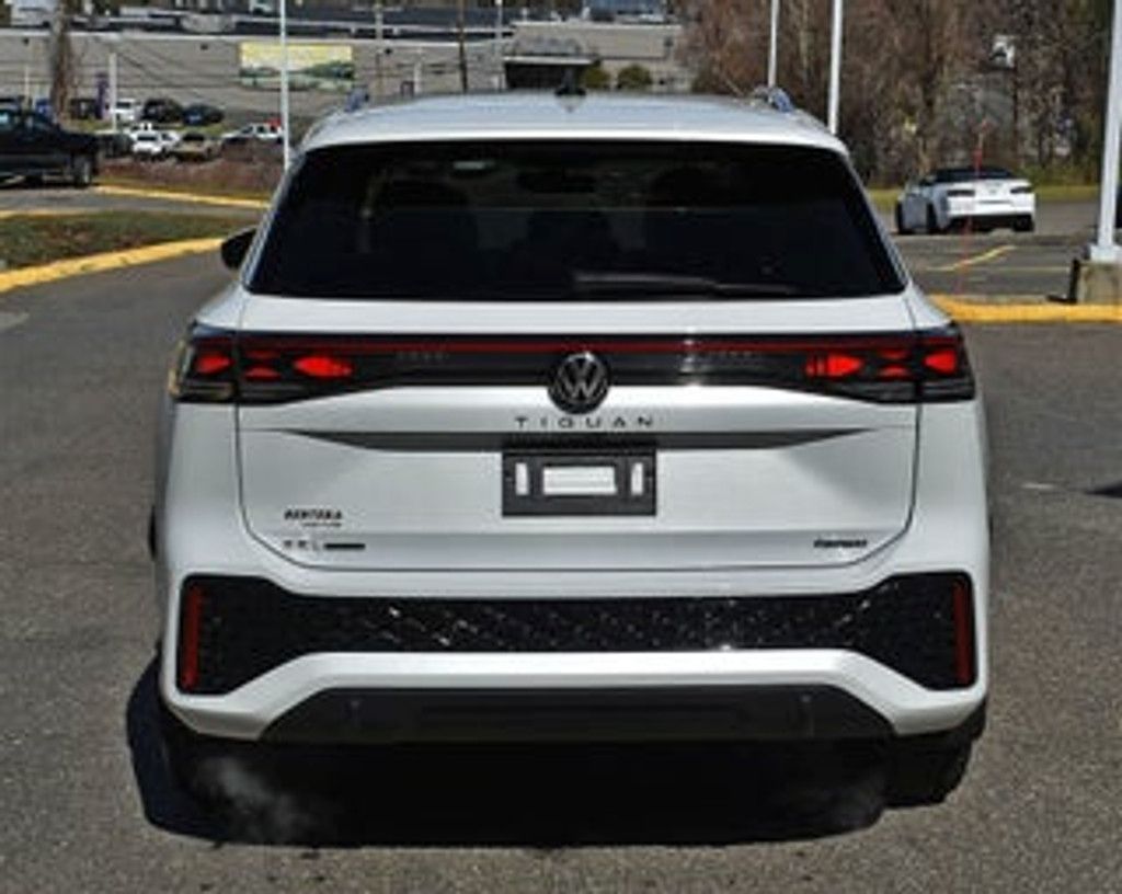 2026 VOLKSWAGEN Tiguan - photo 7