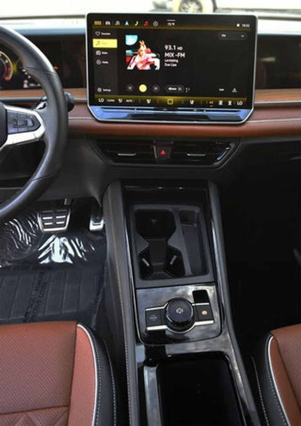 2026 VOLKSWAGEN Tiguan - photo 17