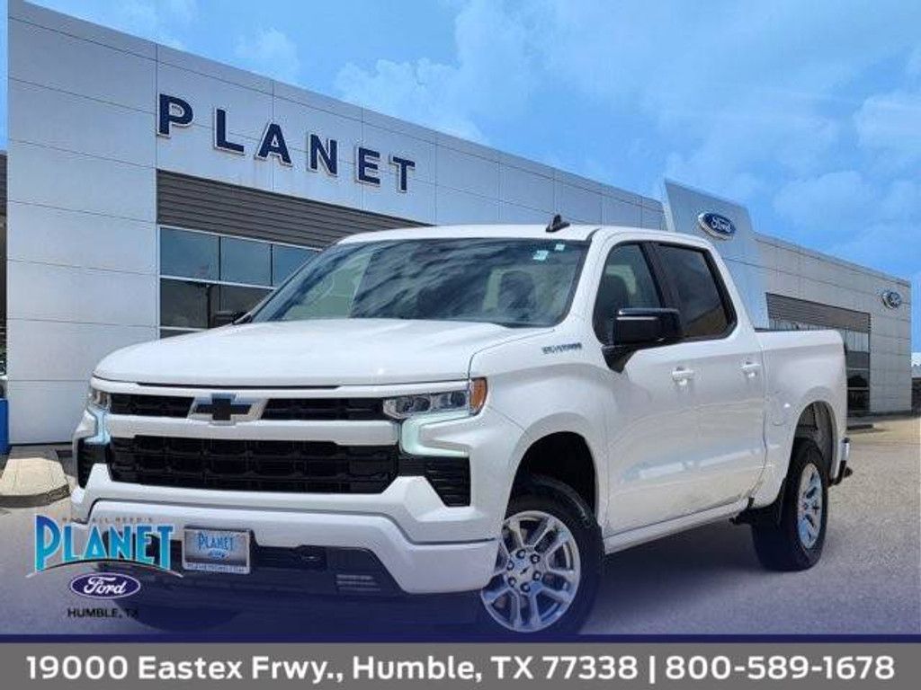 2026 CHEVROLET Silverado - main photo