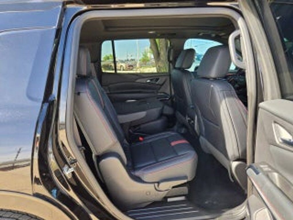 2026 CHEVROLET Traverse - photo 25