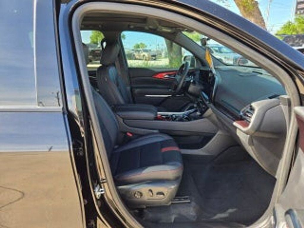 2026 CHEVROLET Traverse - photo 26