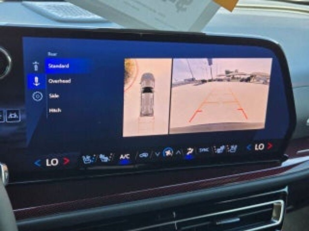 2026 CHEVROLET Traverse - photo 17