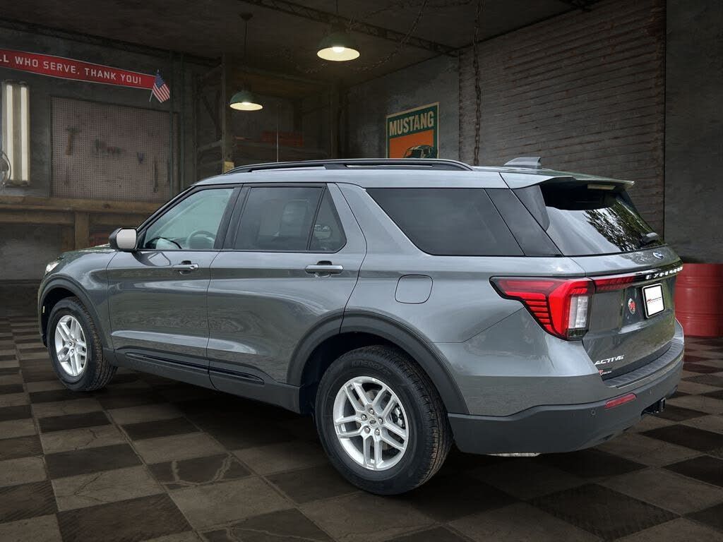 2026 FORD Explorer - photo 4