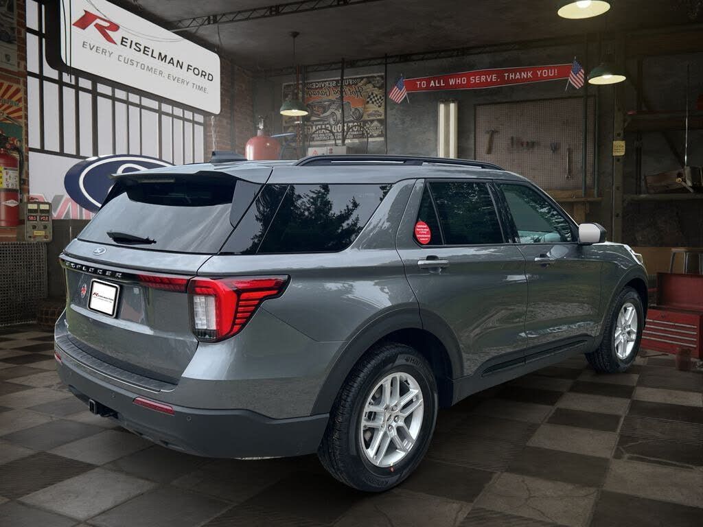 2026 FORD Explorer - photo 6