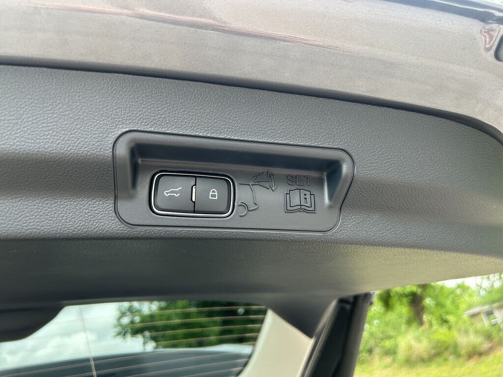 2026 FORD Explorer - photo 9